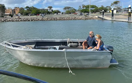 aluminium dinghy with outboard motor