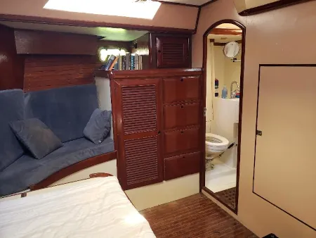 En-suite bathroom Macintosh 47