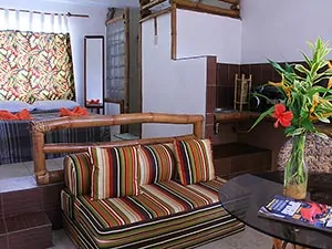 bahay isla hostel Puerto Galera