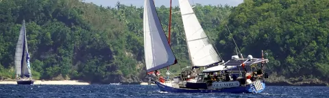 sailing image Philippines Puerto Galera Yacht Club