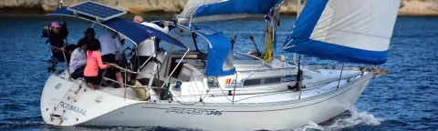 sailing image Philippines Puerto Galera Yacht Club