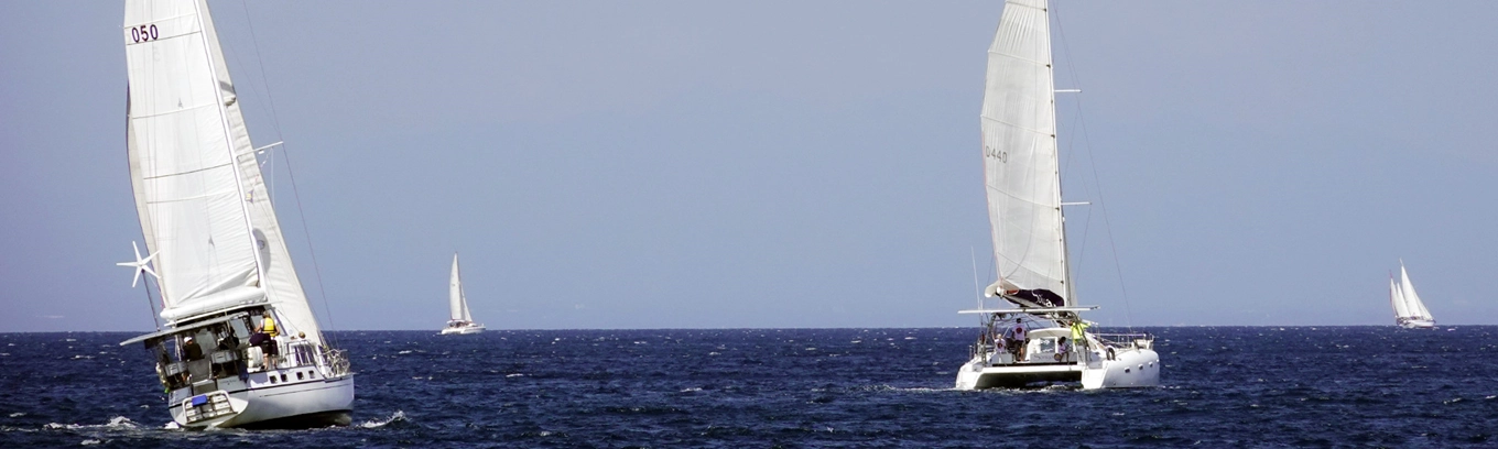 sailing image Philippines Puerto Galera Yacht Club